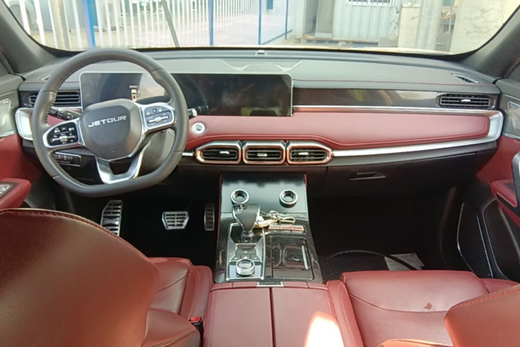 Jetour X70 PLUS 2022 #10 Jetour X70 PLUS 2022 car image #10