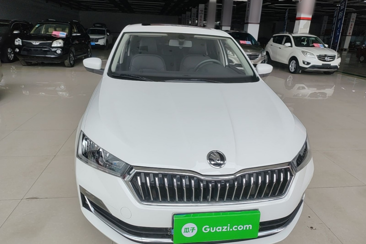 Skoda Rapid 2021 #3 Skoda Rapid 2021 image de voiture #3