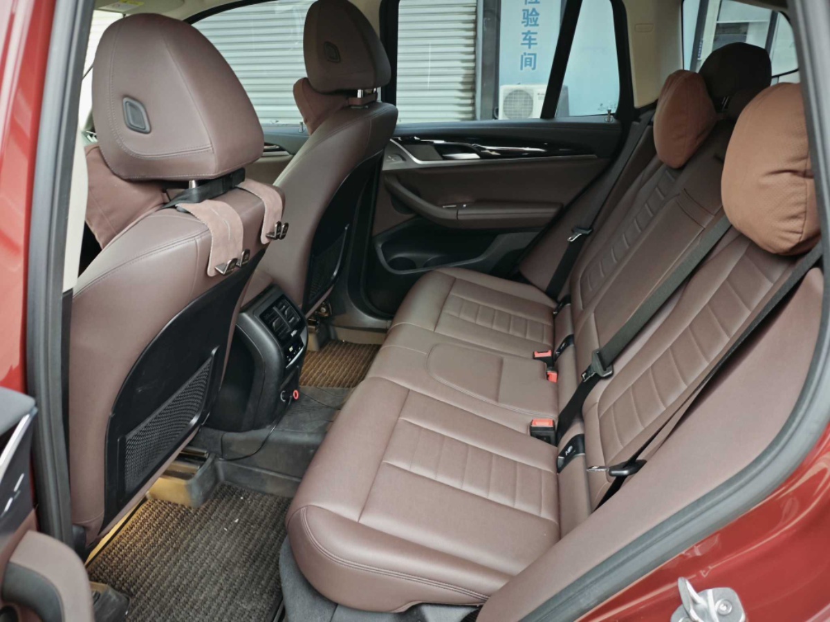 BMW X3 2018 #4 BMW X3 2018 car image #4