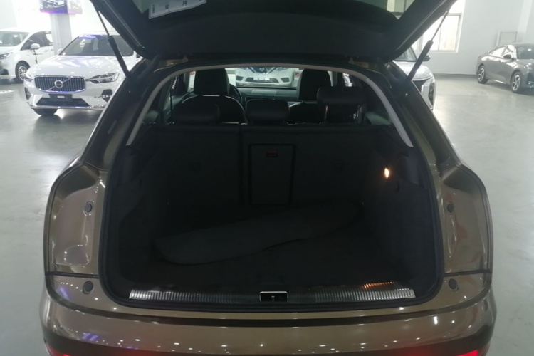 Audi Q3 2015 #19 Audi Q3 2015 car image #19
