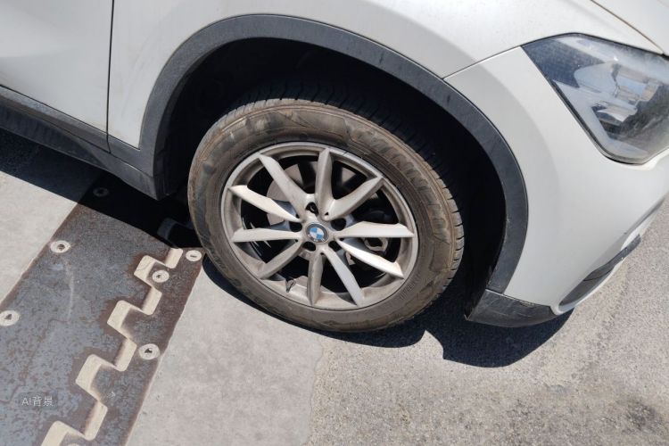 BMW X1 2018 car image #9