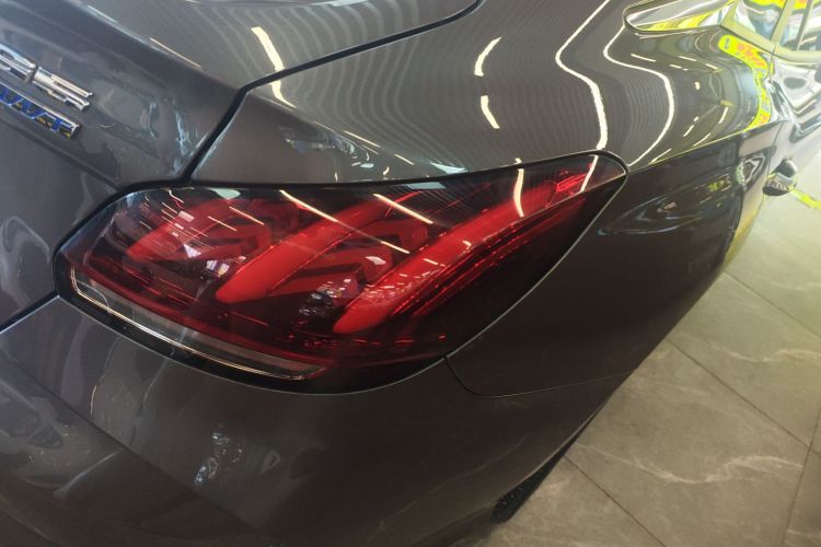 MG 5 2024 image de voiture #8