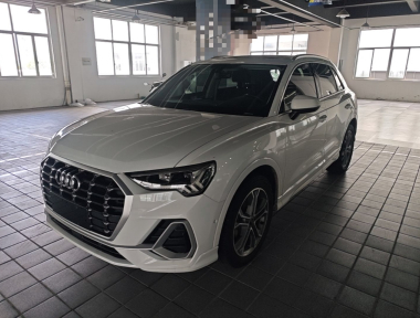 Audi Q3 2021 Audi Q3 2021 car image