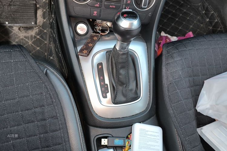 Audi Q3 2016 #16 Audi Q3 2016 car image #16