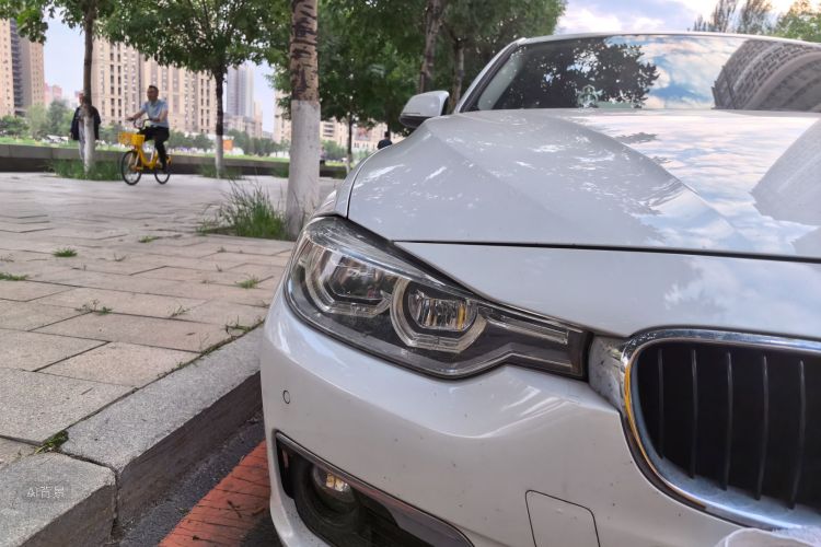 BMW 3 Series 2017 #8 BMW 3 Series 2017 car image #8