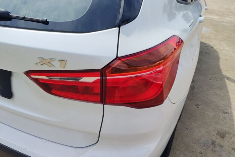 BMW X1 2016 car image #8