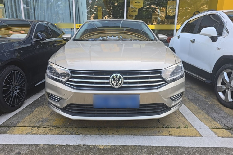 Volkswagen Bora 2018 car image #3