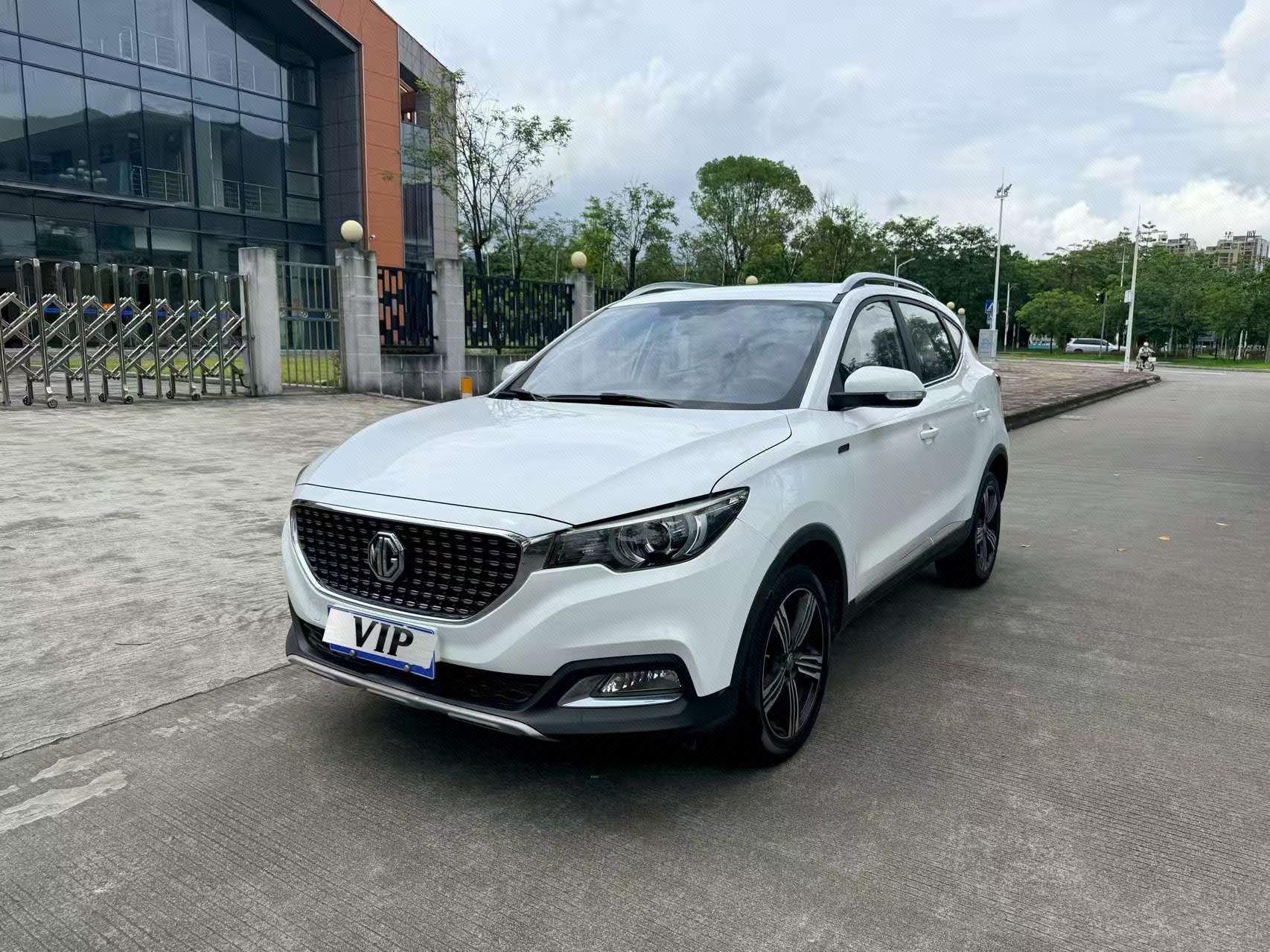 MG ZS 2018 MG ZS 2018 car image