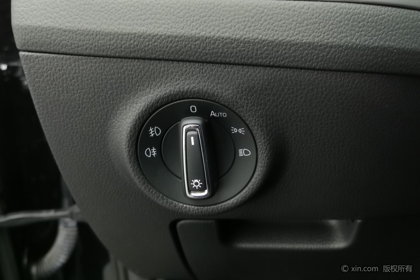 Skoda Superb 2025 car image #22