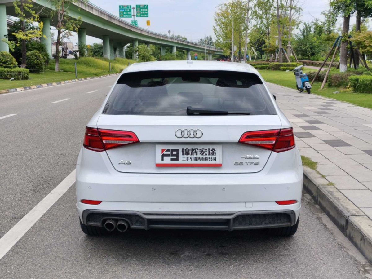 Audi A3 2018 car image #5