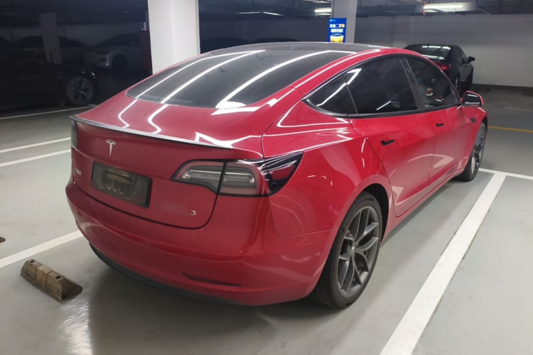Tesla Model 3 2021 car image #5