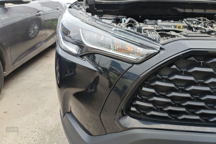 Toyota Corolla Cross 2024 immagine di auto #8