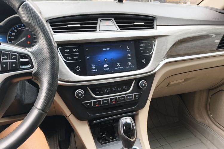 GEELY Emgrand 2017 #13 GEELY Emgrand 2017 immagine di auto #13