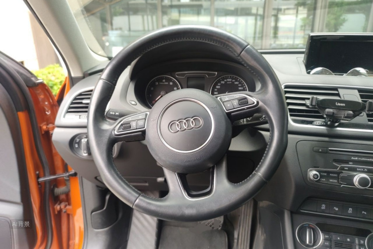 Audi Q3 2017 image de voiture #12