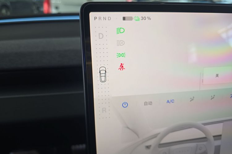 Tesla Model 3 2024 #18 Tesla Model 3 2024 car image #18