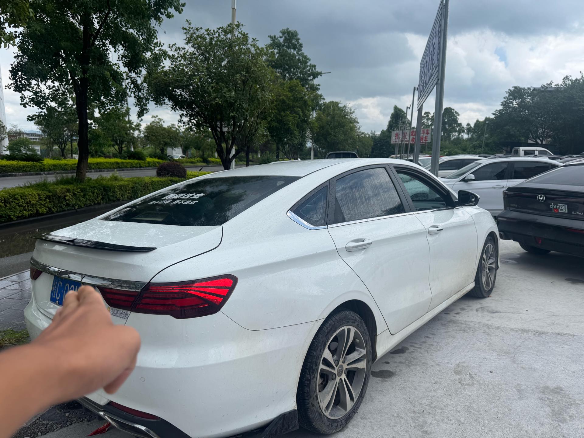 GEELY Binray 2019 صورة سيارة #3