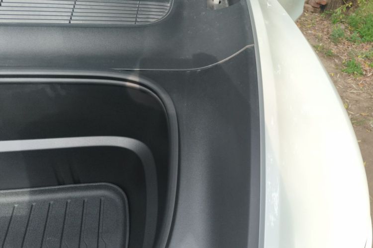 Tesla Model Y 2025 #25 Tesla Model Y 2025 car image #25