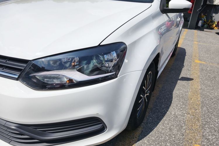 Volkswagen Polo 2018 car image #23