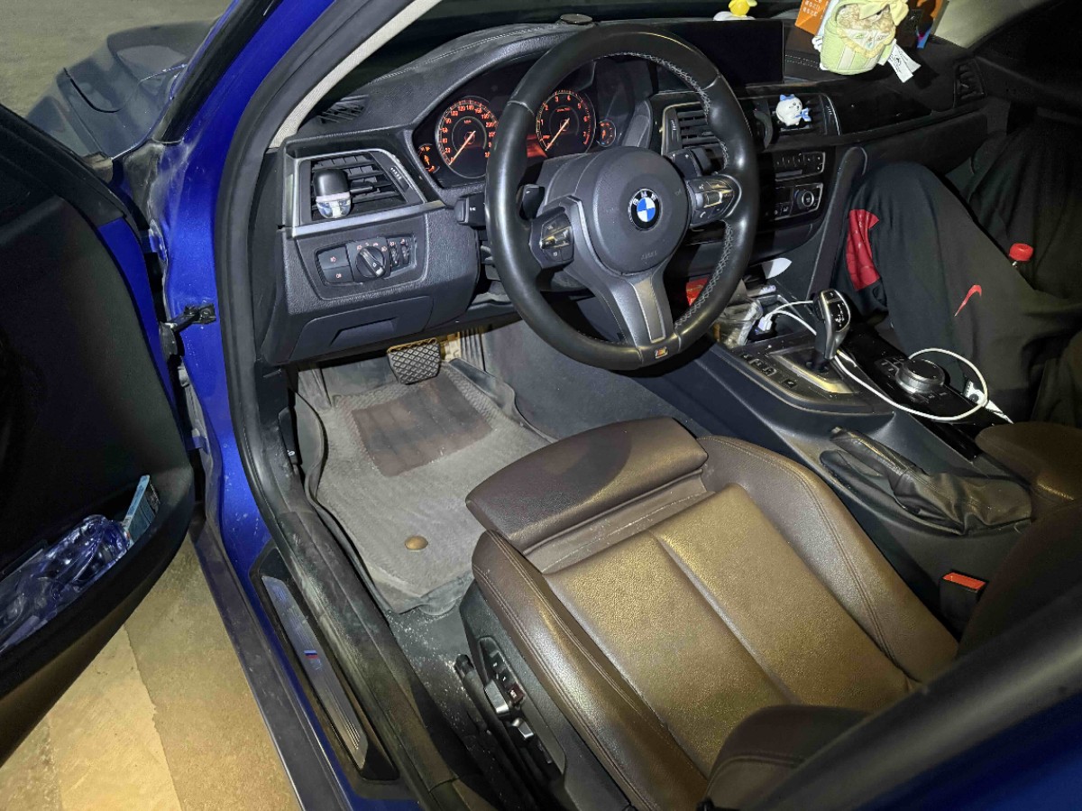 BMW 3 Series 2019 #3 BMW 3 Series 2019 car image #3