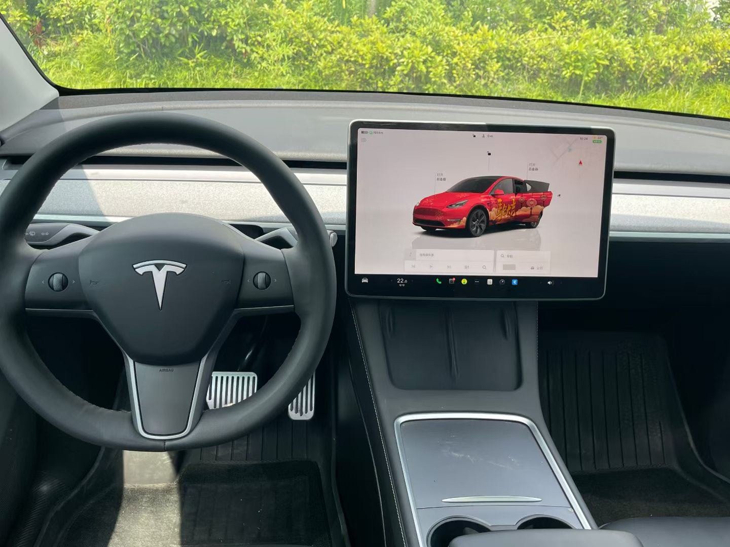 Tesla Model Y 2023 immagine di auto #9