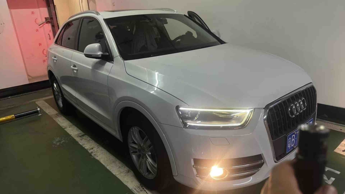 Audi Q3 2016 #2 Audi Q3 2016 immagine di auto #2