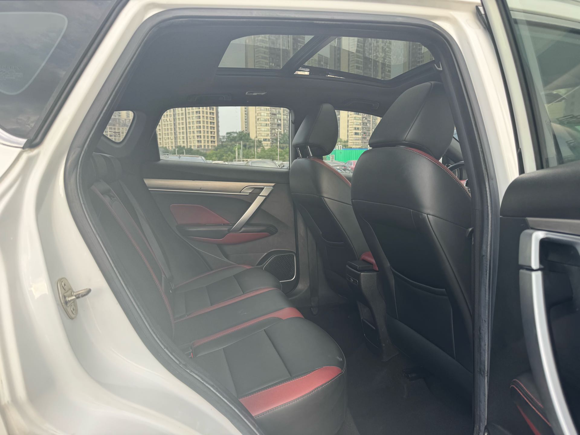 GEELY Coolray 2020 #4 GEELY Coolray 2020 car image #4
