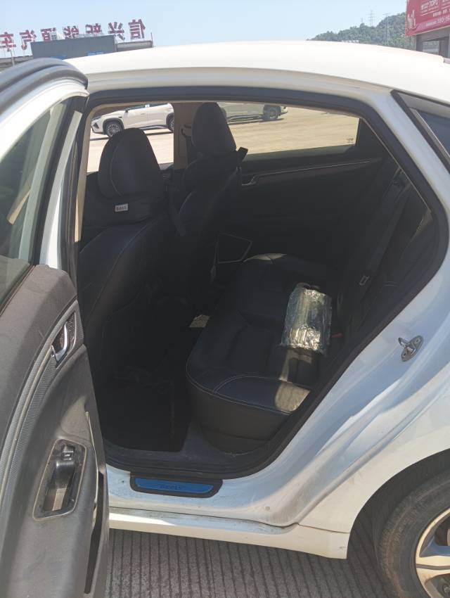 GEELY Emgrand GL 2019 car image #6