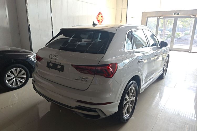 Audi Q3 2019 #7 Audi Q3 2019 car image #7