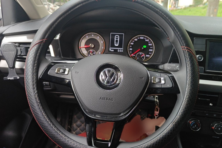 Volkswagen Lavida 2020 #12 Volkswagen Lavida 2020 car image #12