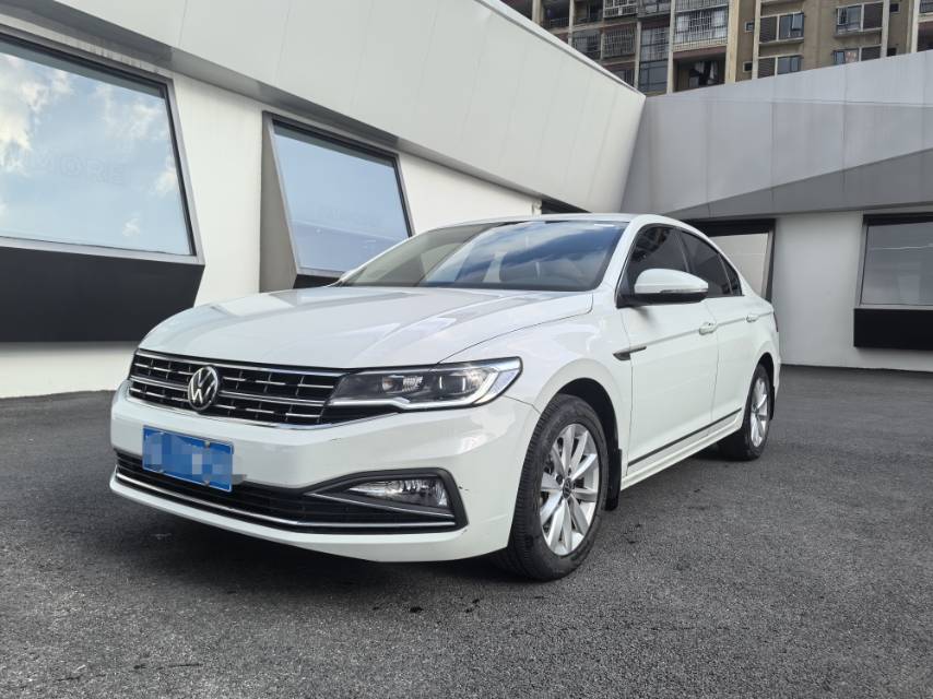 Volkswagen Bora 2021 car image 