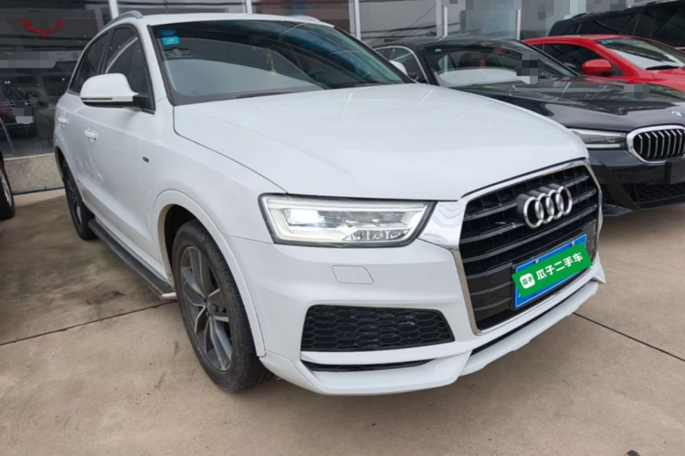Audi Q3 2019 #4 Audi Q3 2019 car image #4