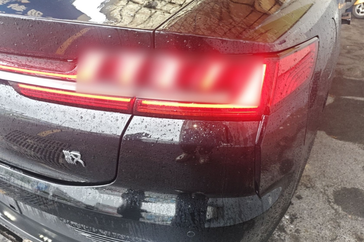 BYD Han 2021 car image #8