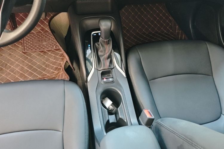 Toyota Corolla 2023 car image #14