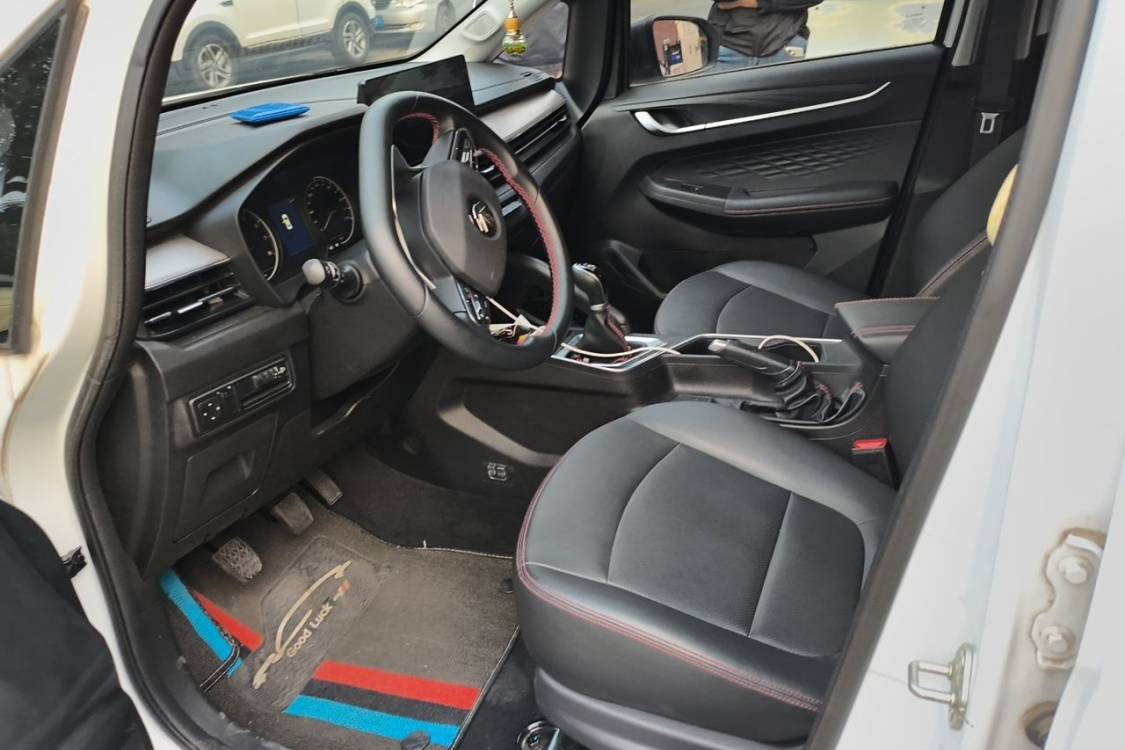 Livan X3 PRO 2023 car image #4