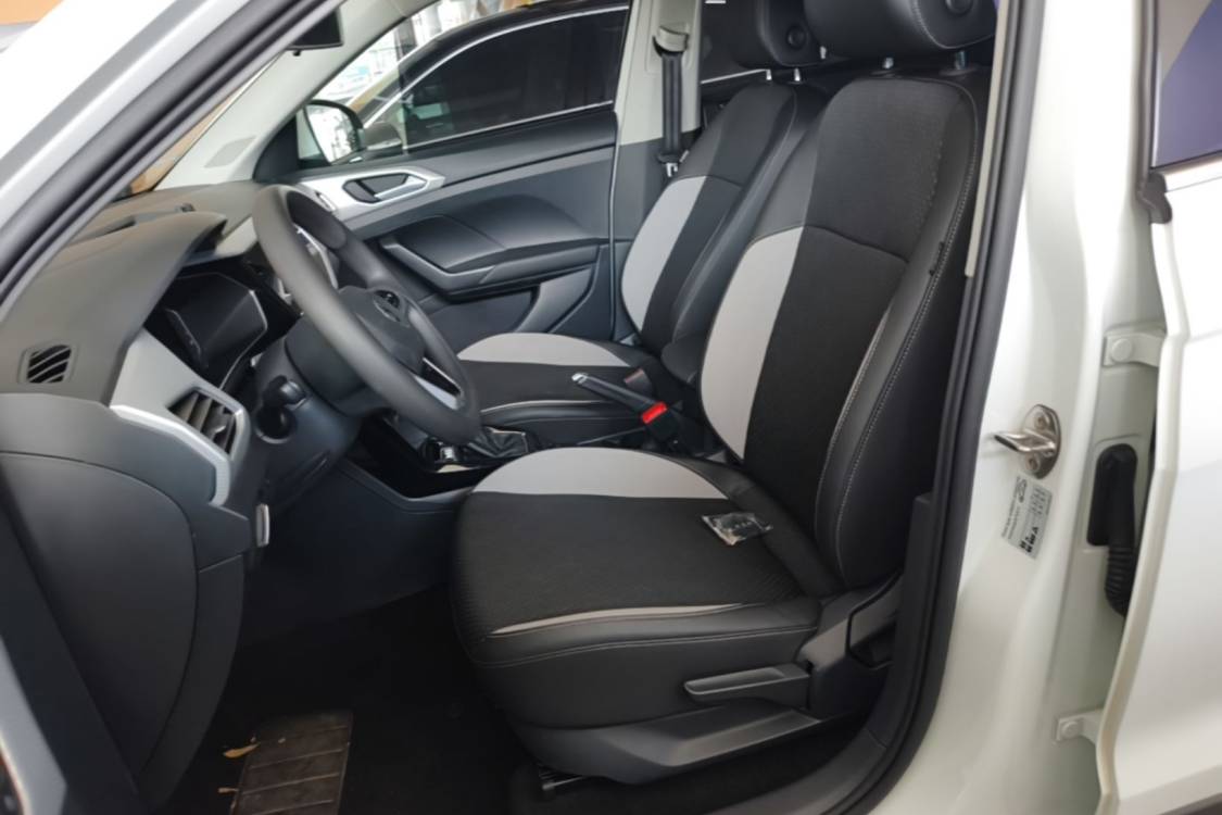 Volkswagen Tacqua 2024 immagine di auto #12