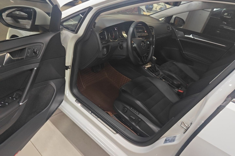 Volkswagen Golf 2017 #12 Volkswagen Golf 2017 car image #12