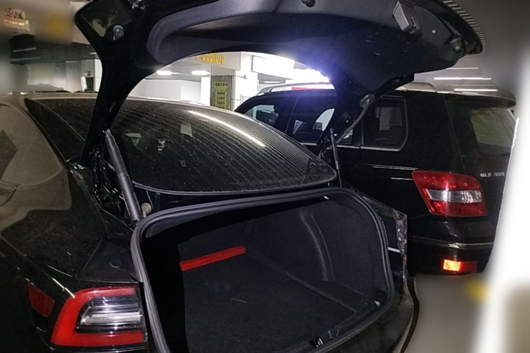 Tesla Model 3 2021 car image #21