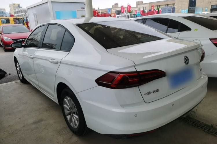 Volkswagen Bora 2019 #7 Volkswagen Bora 2019 car image #7