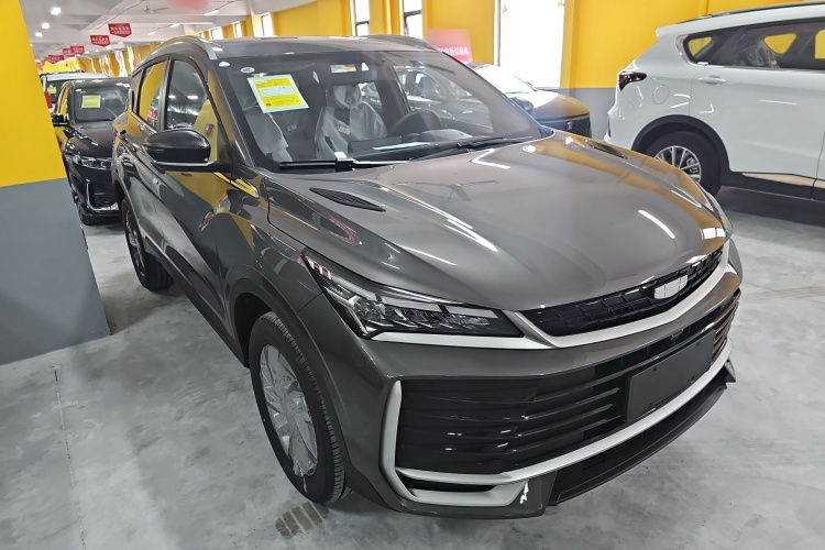 GEELY Coolray 2026 #6 GEELY Coolray 2026 car image #6