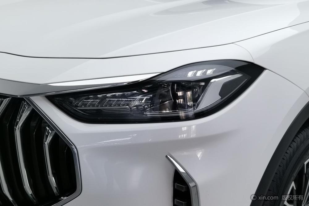 Jetour X70 PLUS 2023 car image #7