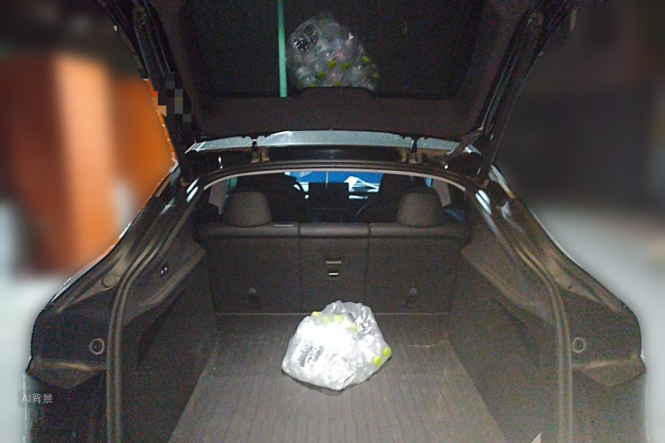 Tesla Model Y 2025 #21 Tesla Model Y 2025 car image #21