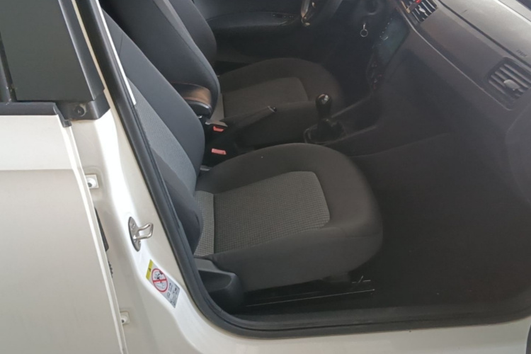 Volkswagen Santana 2017 #24 Volkswagen Santana 2017 car image #24