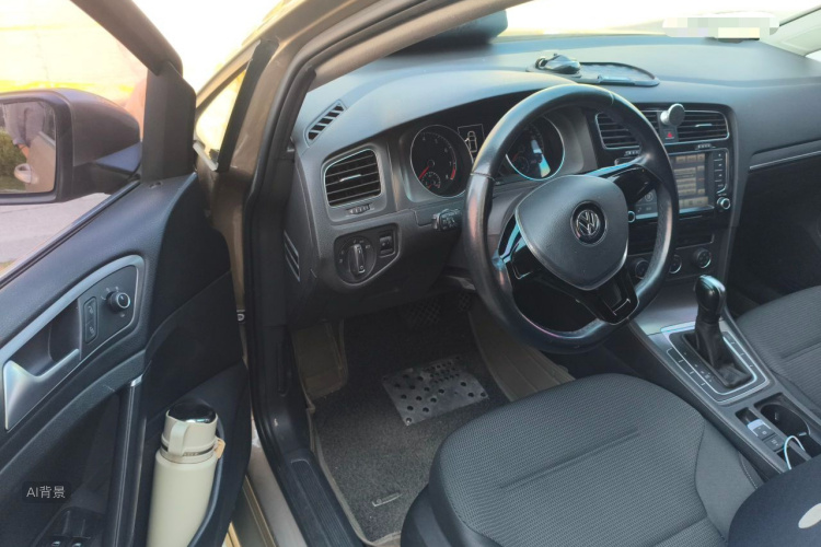 Volkswagen Golf 2015 car image #18