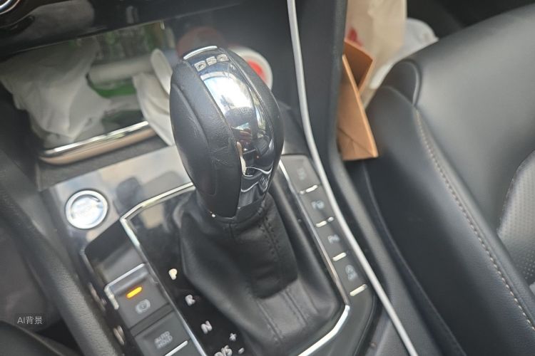 Volkswagen Tharu 2020 image de voiture #16