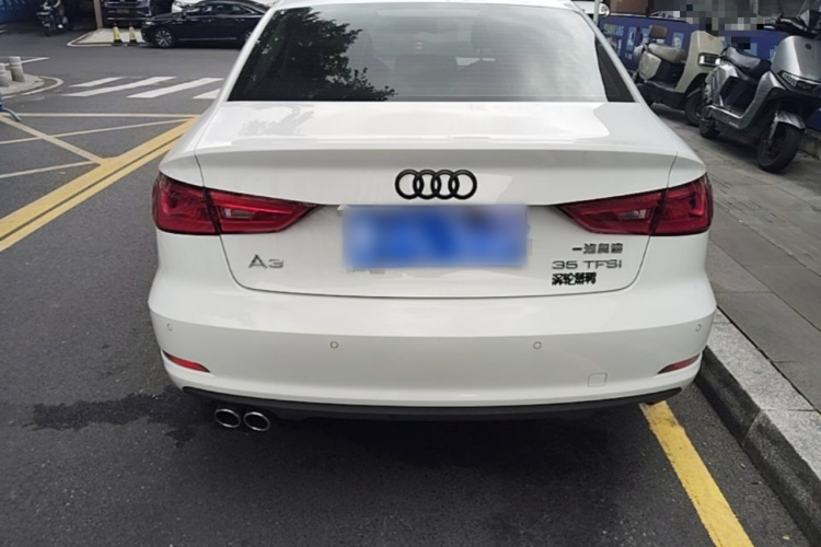 Audi A3 2016 car image #6