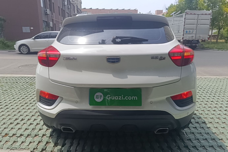 GEELY Emgrand GS 2016 car image #4