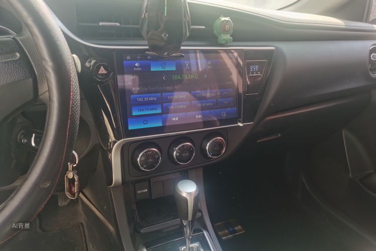 Toyota Corolla 2018 #15 Toyota Corolla 2018 car image #15
