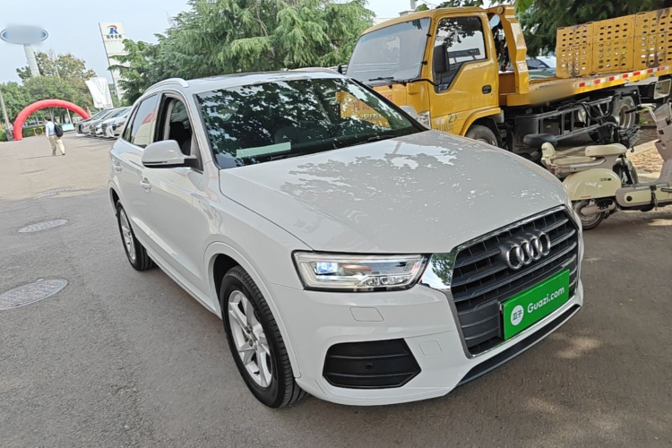 Audi Q3 2019 #4 Audi Q3 2019 car image #4