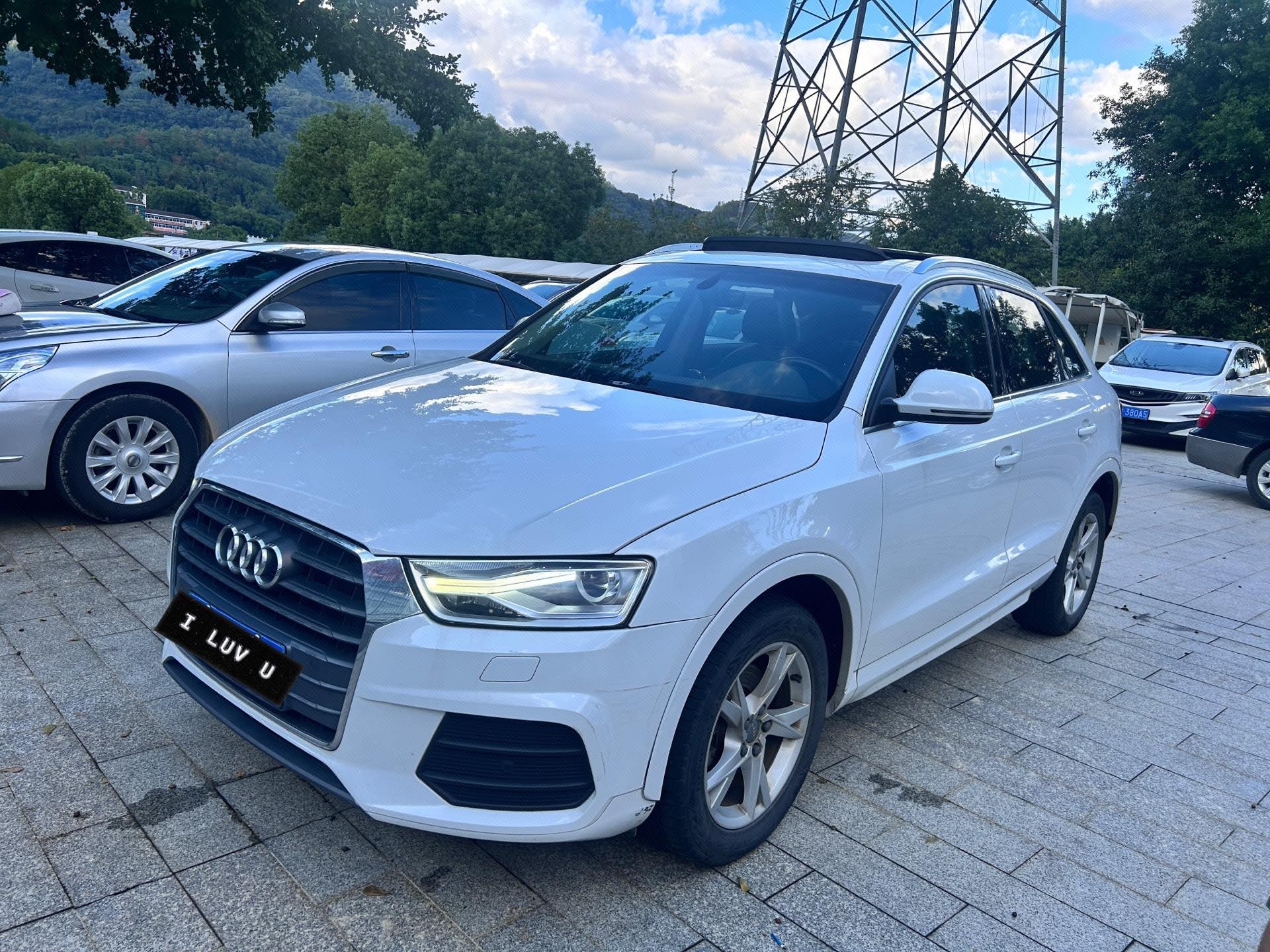 Audi Q3 2016 Audi Q3 2016 car image
