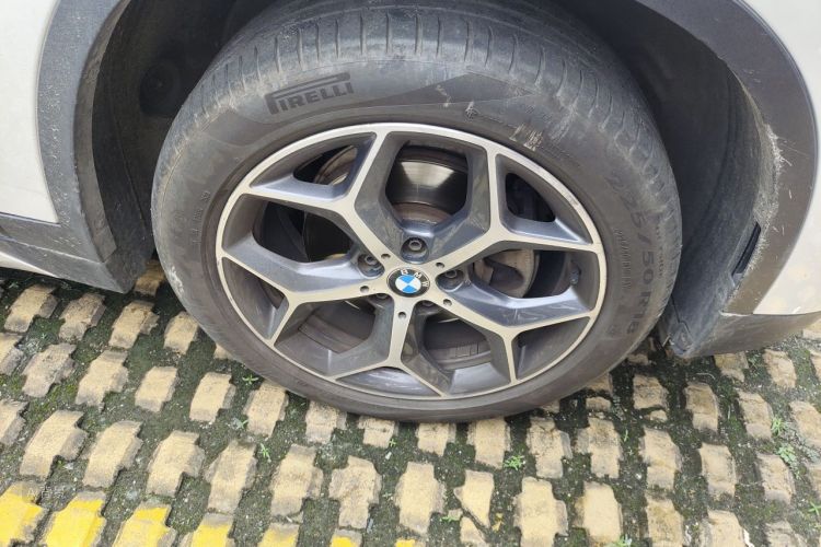 BMW X1 2018 #9 BMW X1 2018 car image #9